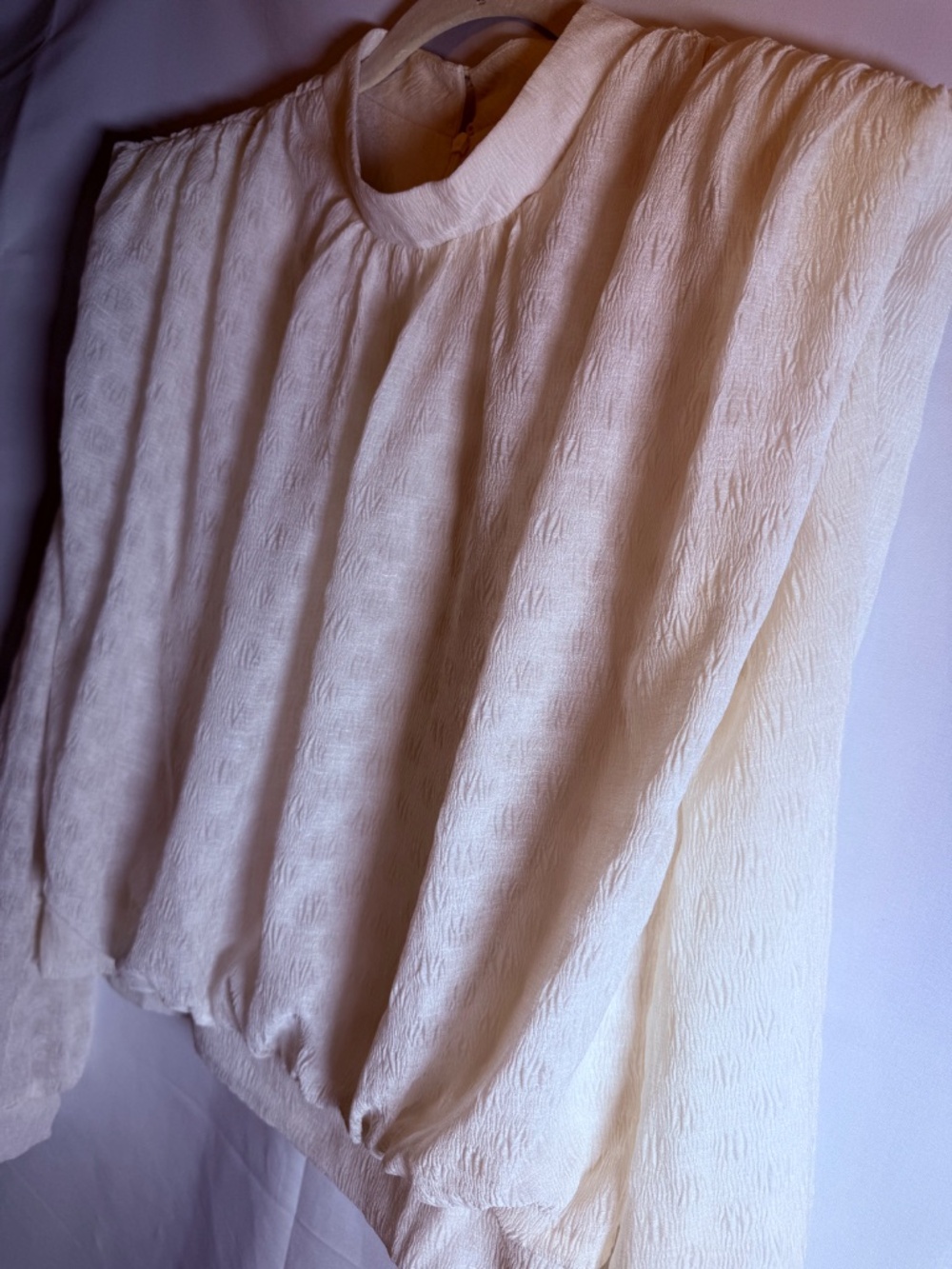 THML Boutique Cream Blouse (L)